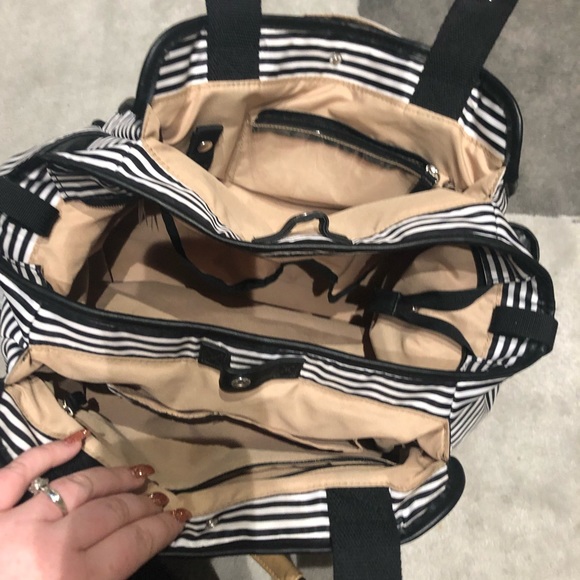 SkipHop Diaper Bag  / Changing Pad Station - Picture 3 of 6